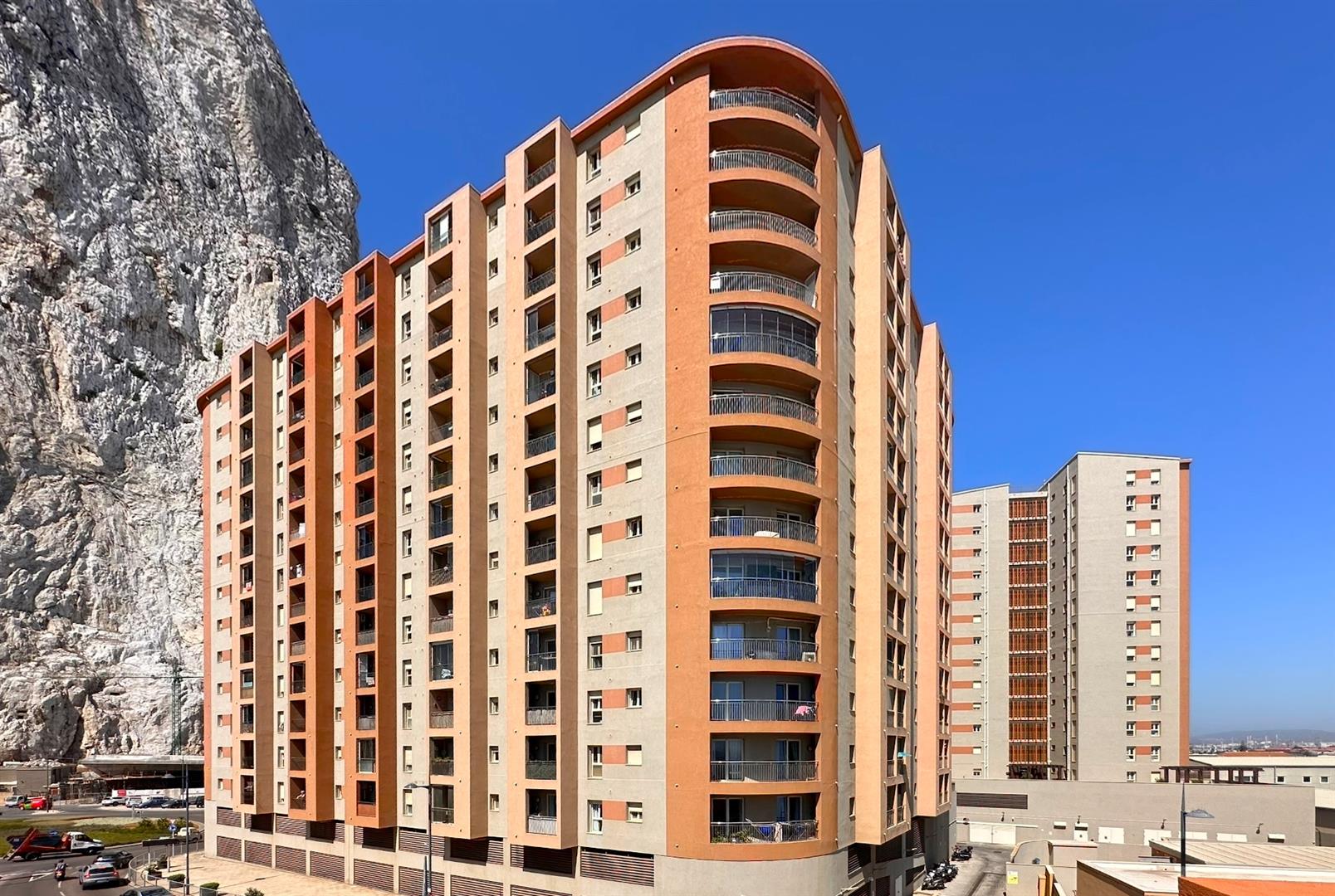 Image of Apartment - 2 Bedrooms - 1 Bathrooms for Sale in Beach View Terraces-Gibraltar, Image 12